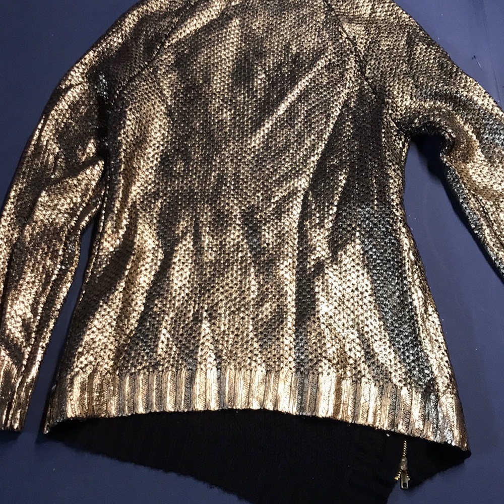 Metallic Gold Sweater - Picture 3 of 3